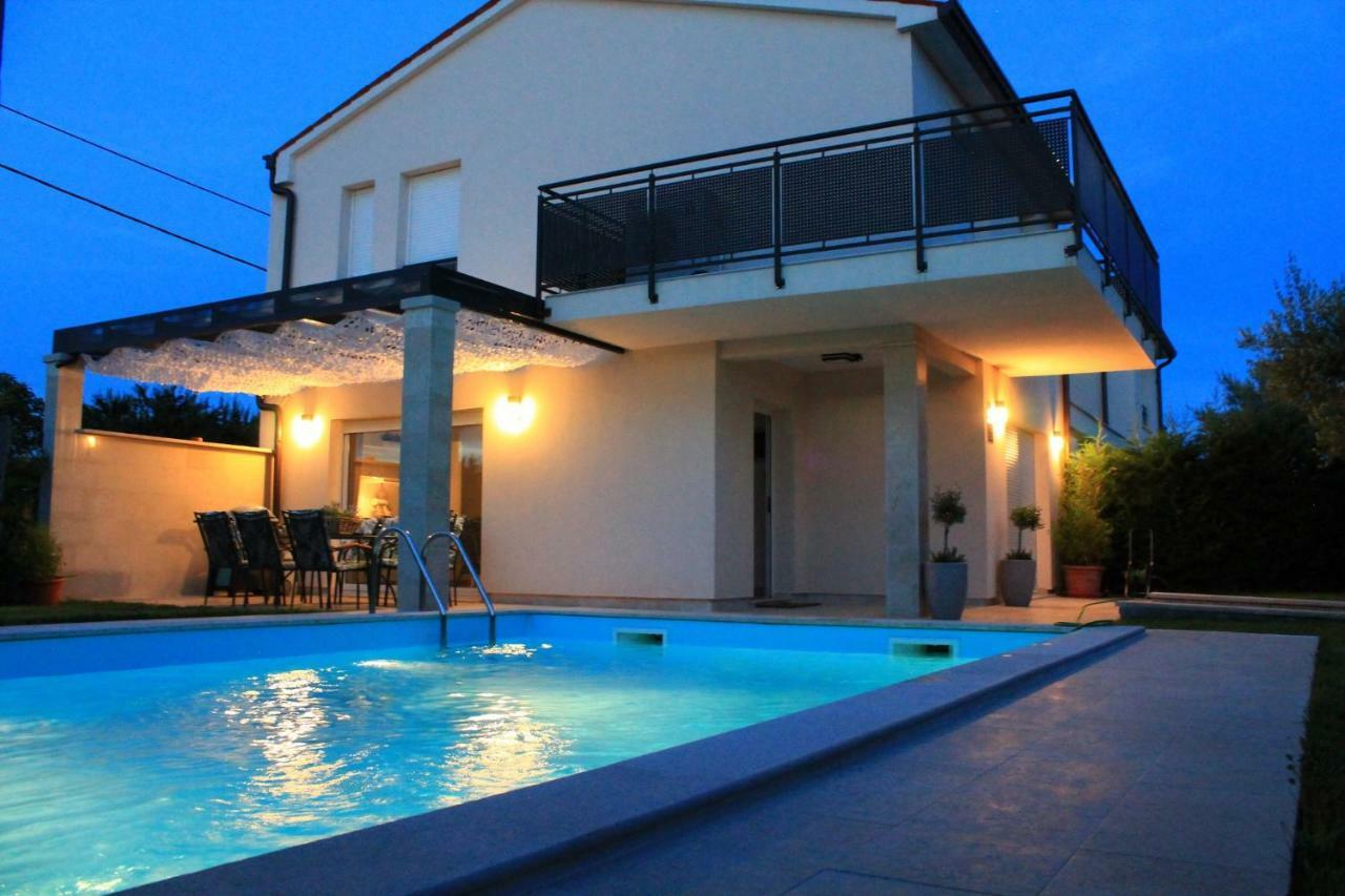 Villa Divina With Private Heated Pool Πούλα Εξωτερικό φωτογραφία